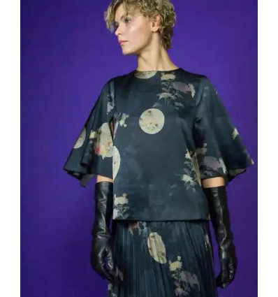 Shines Top Black