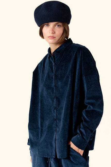 Short Collar Shirt V Navy